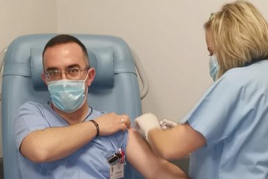 ΕΜΒΟΛΙΑΣΜΟΣ ΠΡΟΣΩΠΙΚΟΥ ΡΕΑ ΚΑΤΑ COVID-19