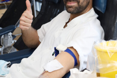 ΕΘΕΛΟΝΤΙΚΗ ΑΙΜΟΔΟΣΙΑ ΚΛΙΝΙΚΗΣ ΡΕΑ “ΔΩΣΕ ΑΙΜΑ, ΔΩΣΕ ΖΩΗ”